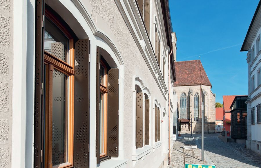 Griesser AST GmbH Faltscherenladen klassisch