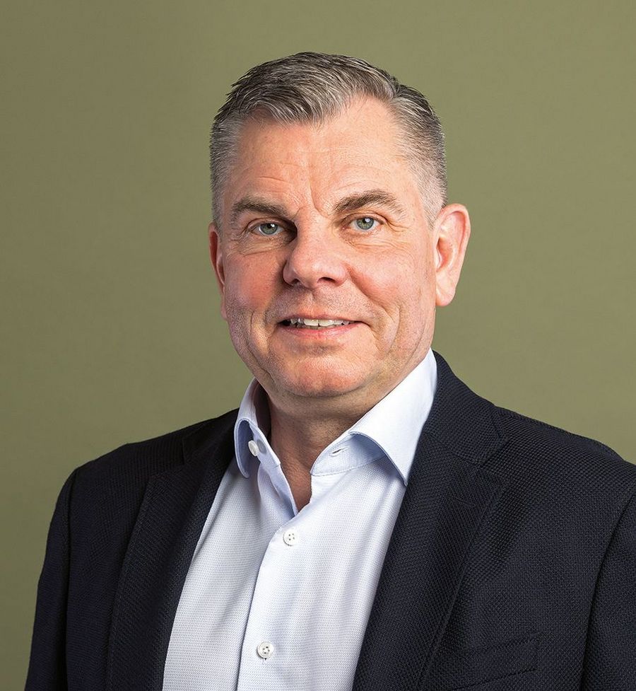 Andreas Traut, Geschäftsführer der COSMO CONSULT SE Andreas Traut, Geschäftsführer der COSMO CONSULT SE