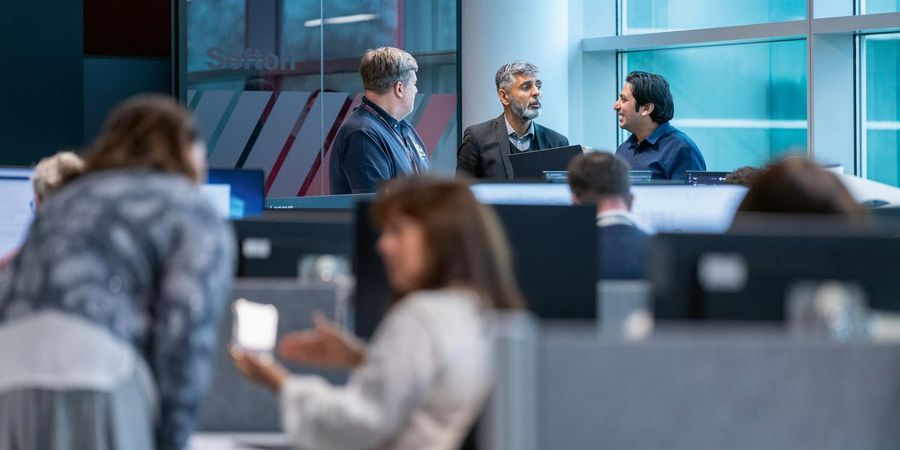 Hitachi Solutions Germany GmbH Wissenstransfer Hitachi Solutions Germany GmbH Wissenstransfer