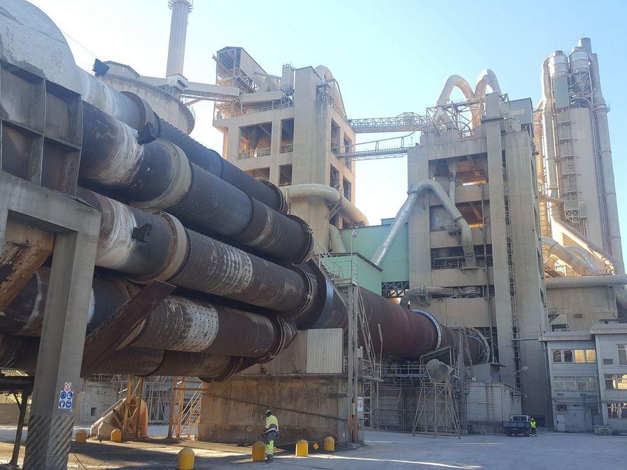 N+P Group B.V.  Zementindustrie