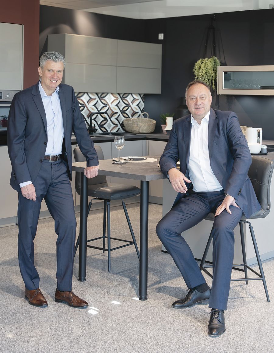 Dr. Mehdi Al-Radhi, Geschäftsführer und Jochen Püls, Vertriebsleiter der Impuls Küchen GmbH
