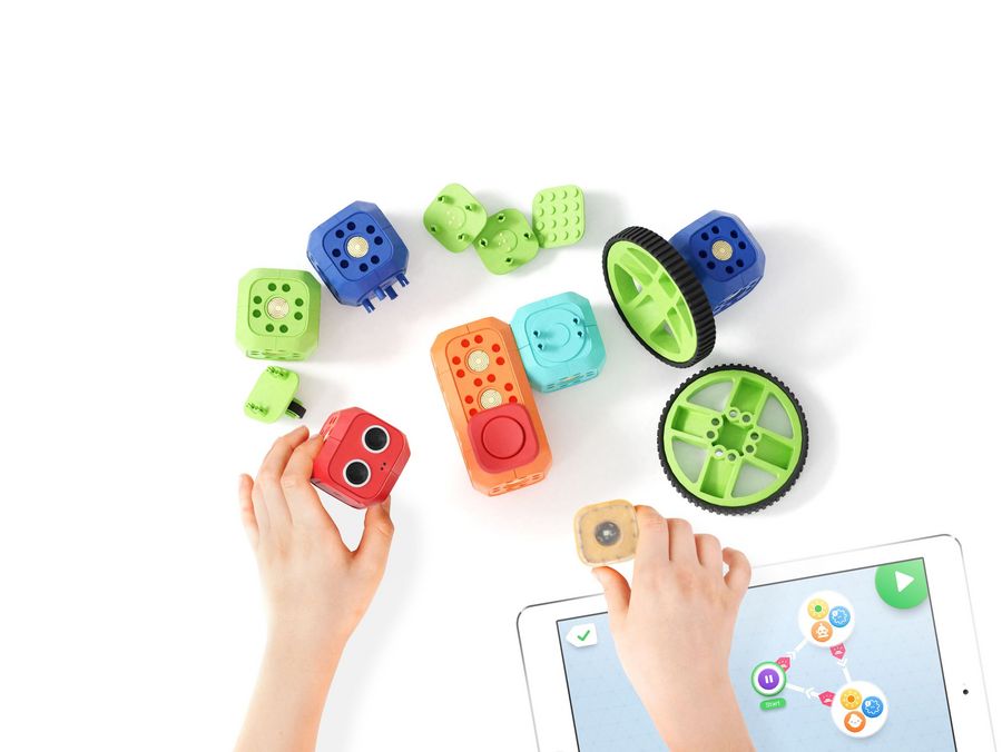 Mit Spielzeug von Robo Wunderkind zu ProgrammiererInnen von morgen Mit Spielzeug von Robo Wunderkind zu ProgrammiererInnen von morgen