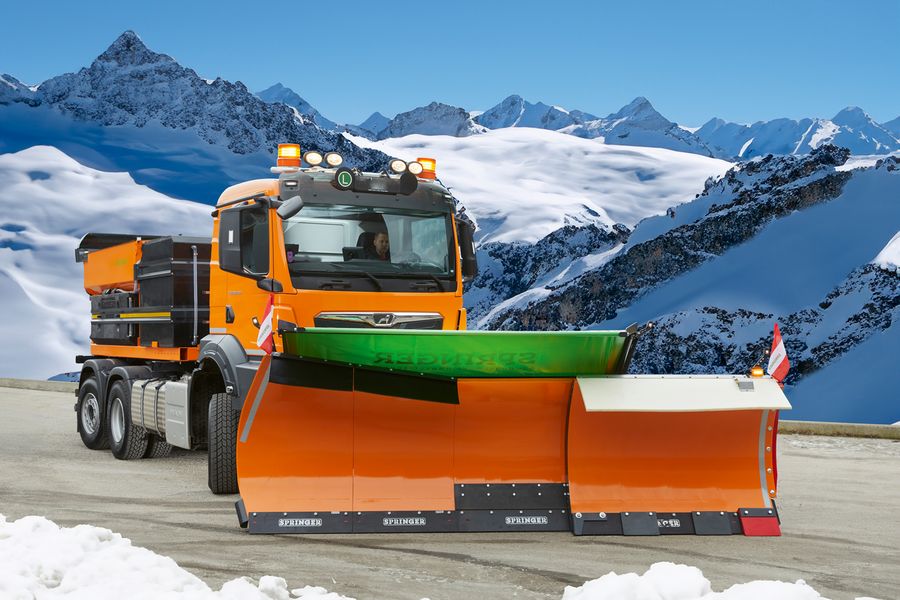 SPRINGER Kommunal- und Umwelttechnik GmbH Schneepflug