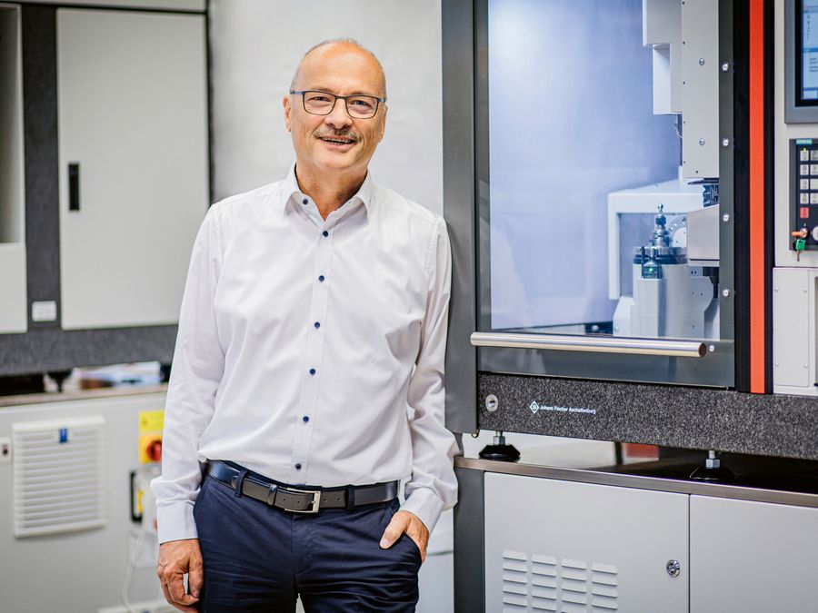 „Überall, wo Drähte verarbeitet werden, sind wir zu Hause“