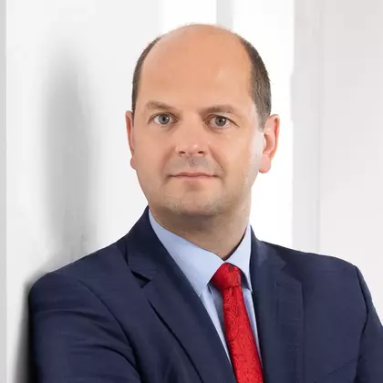 Dino Höll