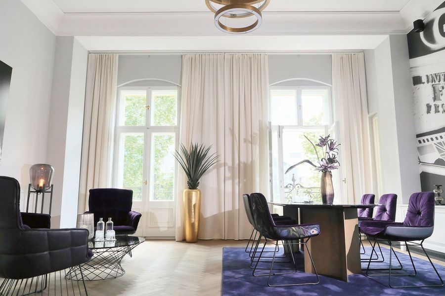 Satellite Office GmbH KUD 15 Gloria Berlin Satellite Office GmbH KUD 15 Gloria Berlin