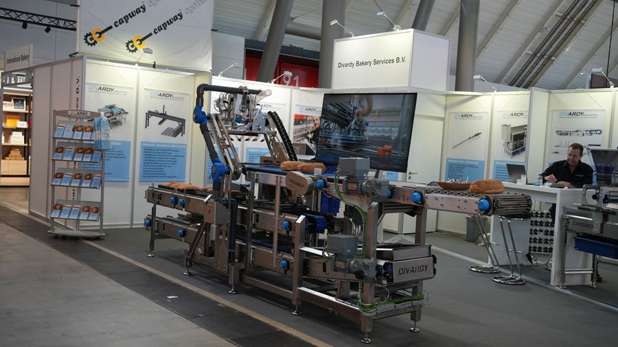 Automatisierung zwischen den Arbeitsschritten: Divardy Bakery Services zeigt Förder- und Handhabungstechnik für die Backwarenproduktion Automatisierung zwischen den Arbeitsschritten: Divardy Bakery Services zeigt Förder- und Handhabungstechnik für die Backwarenproduktion