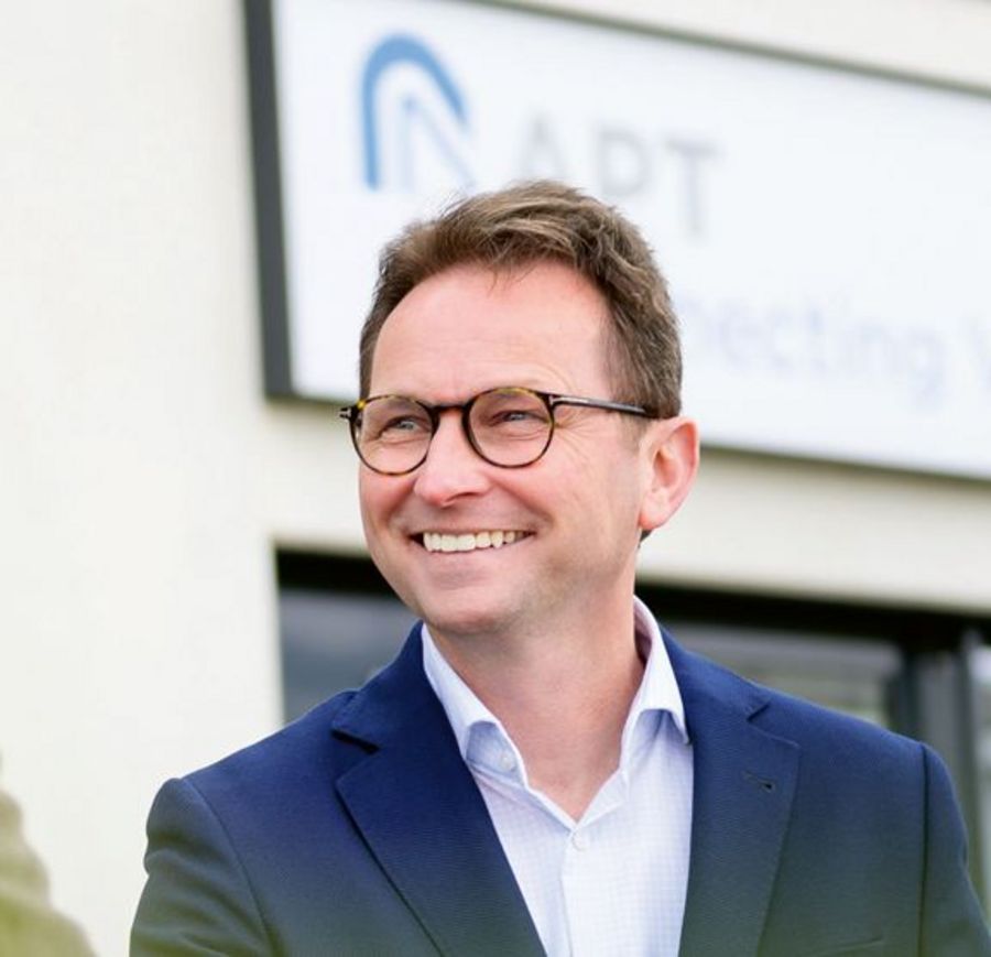 apt-martin-brueck apt-martin-brueck