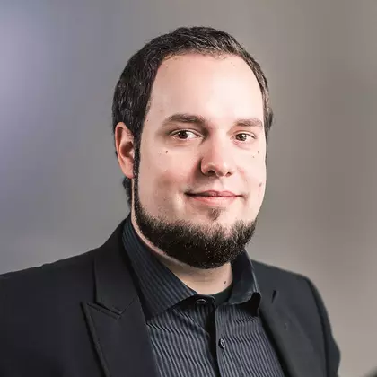 Dustin Klein