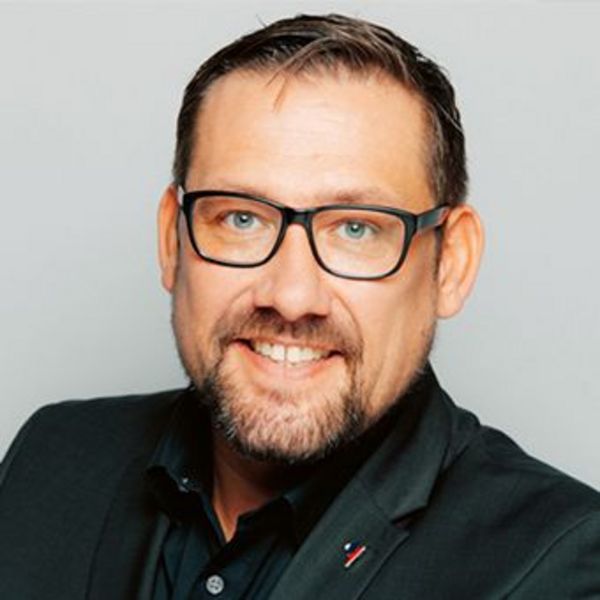 Geschäftsführer, Manfred Lück Geschäftsführer, Manfred Lück