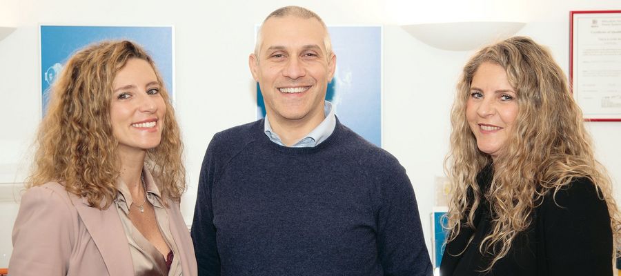 Silvia Ferrari, CFO&Board Mem und Fabrizio Vitali, Sales Manager  sowie Giorgia Ferrari, Commercial Manager der Forain S.r.l.