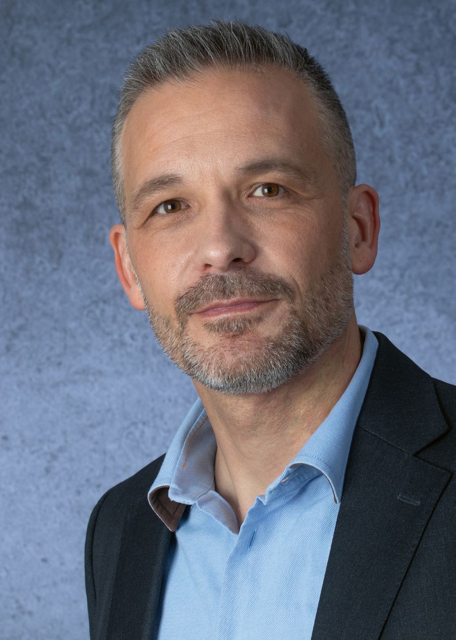 Canopy Growth Germany GmbH Matthias Glaser Canopy Growth Germany GmbH Matthias Glaser