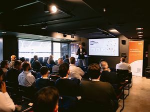 Im Herzen Mensch, im Kopf Cloud