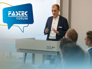 Mensch und Maschine in der Fabrik der Zukunft