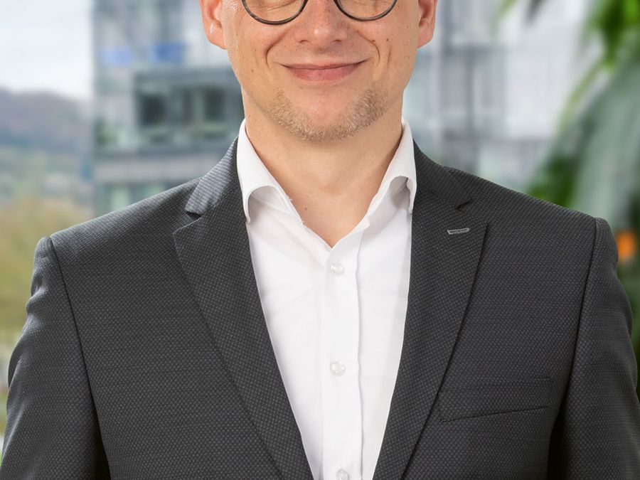 Mock, Dominik