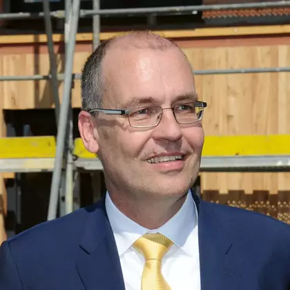 Dr. Markus Deurer