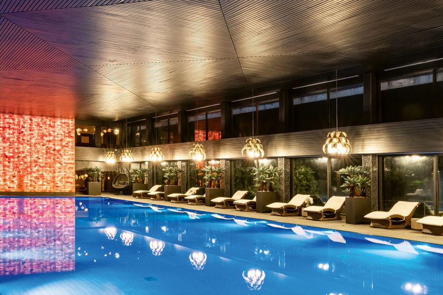 PLAZA Hotelgroup GmbH Schwimmbad