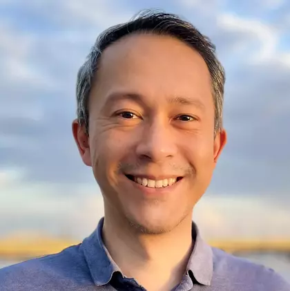 Dr. Hanjo Rhee