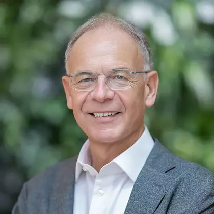 Dr. Heimo Scheuch
