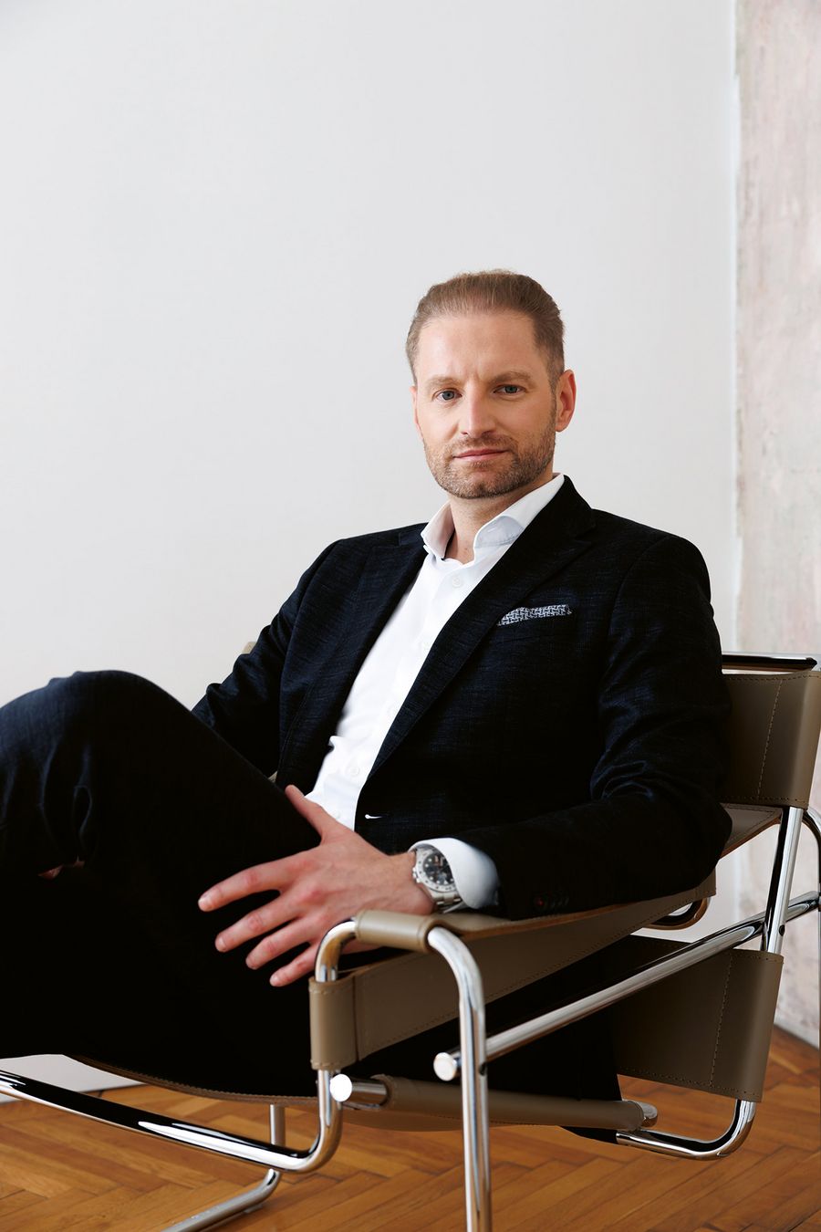 DI (FH) Michael Schranz, Geschäftsführer der Handler Bau GmbH DI (FH) Michael Schranz, Geschäftsführer der Handler Bau GmbH
