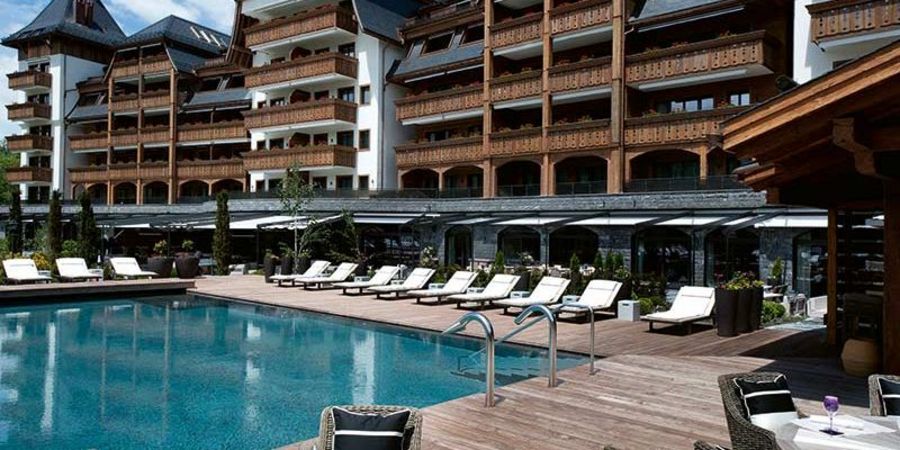 Grand Hotel Alpina Pool Bereich