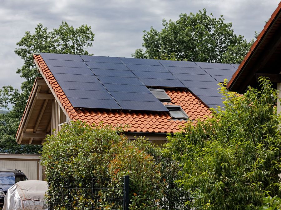 Energiewende passiert nicht auf dem Papier, sondern im Heizungskeller Energiewende passiert nicht auf dem Papier, sondern im Heizungskeller