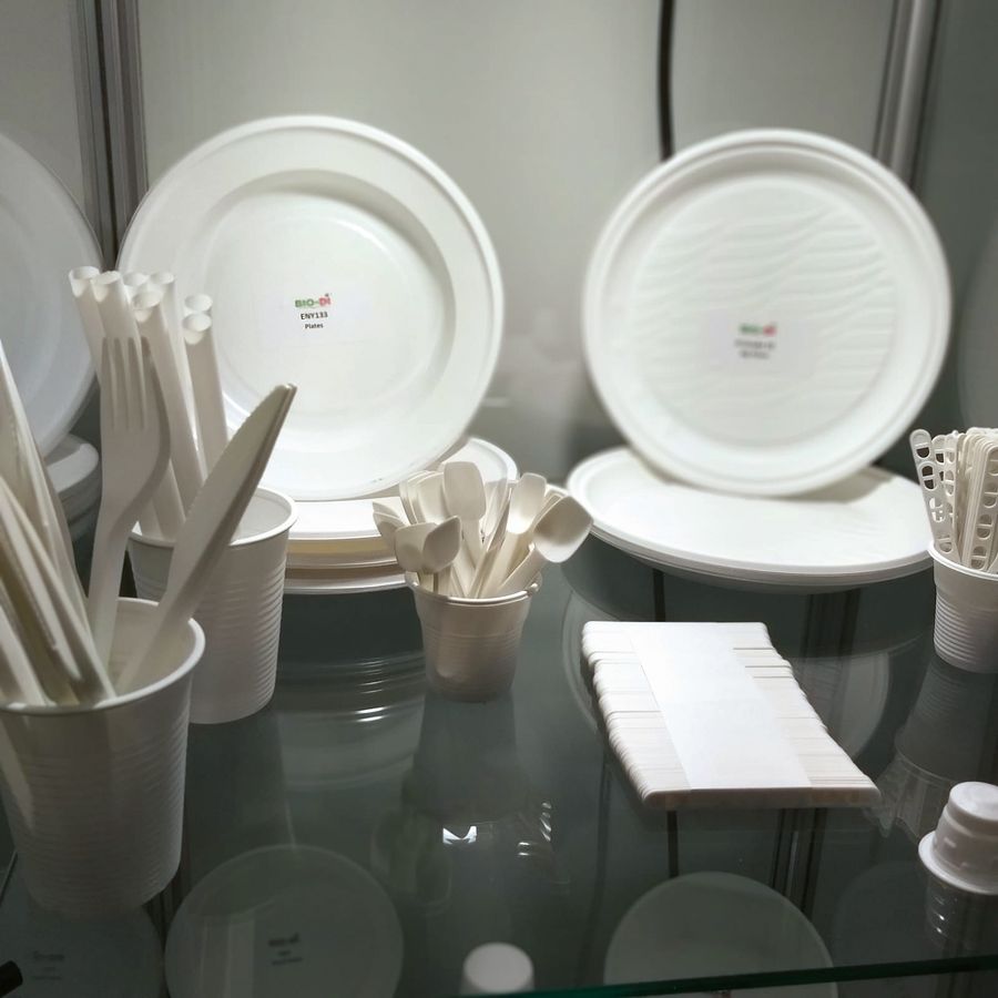 Enyax S.r.l. Kompostierbare Produkte