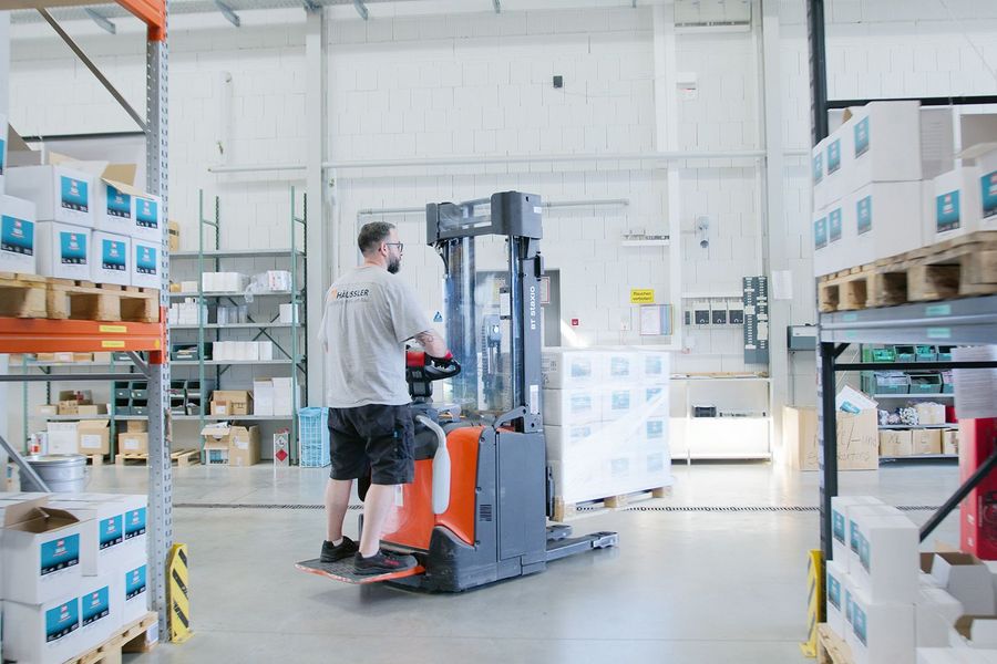 Manfred Häussler GmbH Lager