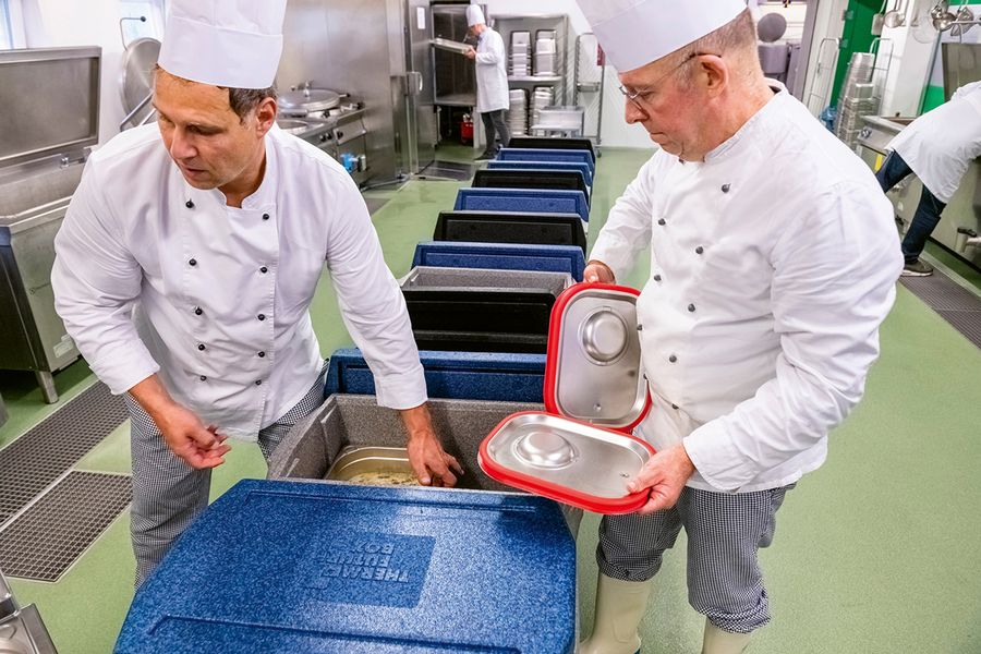 nickut catering setzt auf geregelte Arbeitszeiten, eine faire Entlohnung und eine attraktive Unternehmenskultur nickut catering setzt auf geregelte Arbeitszeiten, eine faire Entlohnung und eine attraktive Unternehmenskultur