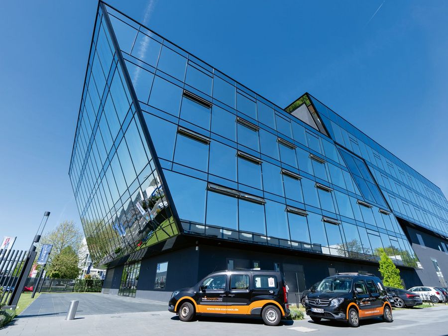 Smarte Elektrotechnik für komplexe Gebäudeprojekte Smarte Elektrotechnik für komplexe Gebäudeprojekte