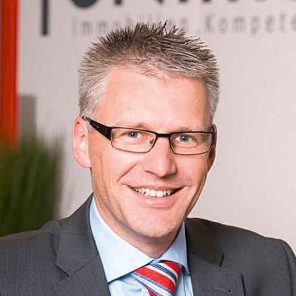 Elias Zürcher Elias Zürcher