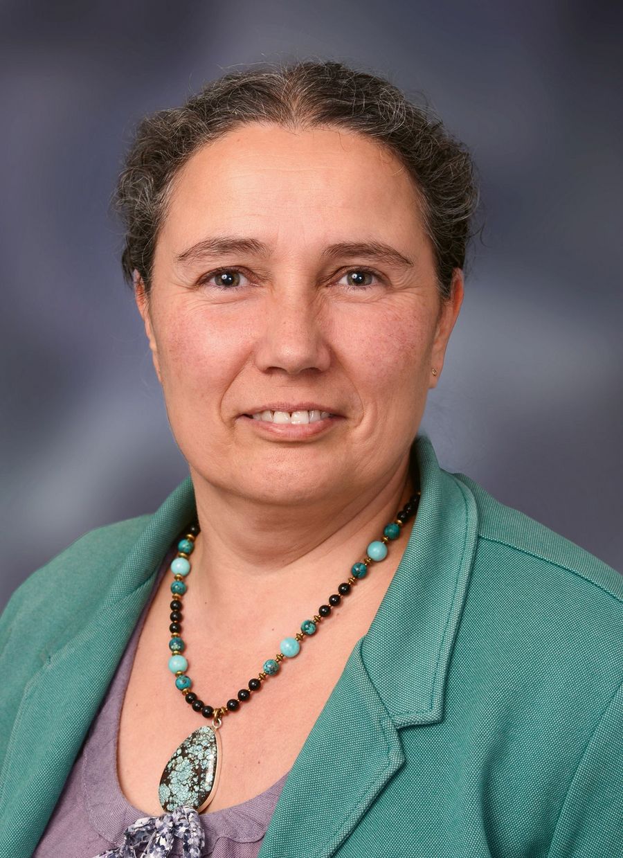 Nicole Burkhartsmaier, Geschäftsführerin der Burkhartsmaier Holding GmbH & Co. KG, der Burkhartsmaier GmbH, der BTB Burkhartsmaier Trockenbau GmbH und der BBL Burkhartsmaier Beschichtungs und Lackiertechnik GmbH Nicole Burkhartsmaier, Geschäftsführerin der Burkhartsmaier Holding GmbH & Co. KG, der Burkhartsmaier GmbH, der BTB Burkhartsmaier Trockenbau GmbH und der BBL Burkhartsmaier Beschichtungs und Lackiertechnik GmbH