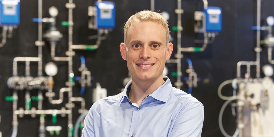 Alltech Dosieranlagen GmbH Nicolas Göhr, Junior Marketing und Sales Alltech Dosieranlagen GmbH Nicolas Göhr, Junior Marketing und Sales