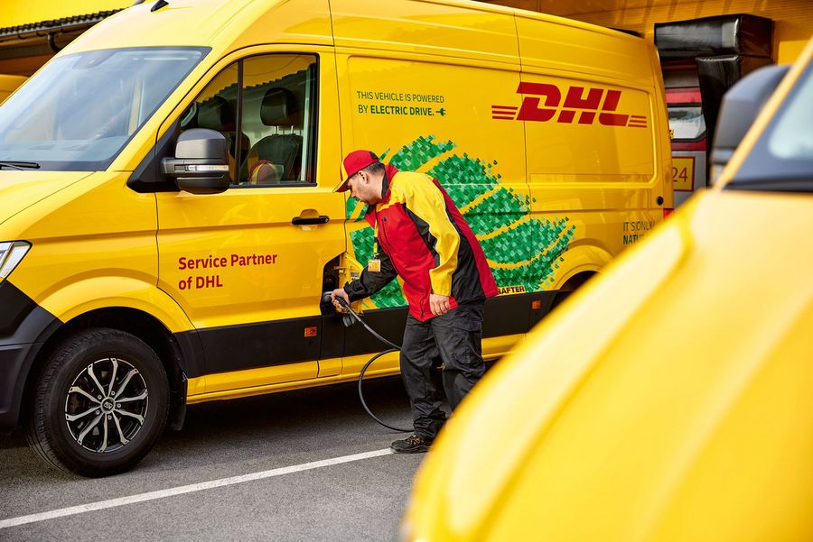 DHL Express (Austria) GmbH Zustellfahrzeug