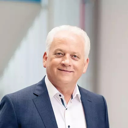 Hartmut Schoon