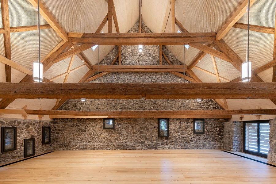 Vögeli Holzbau AG Karrenstall Saal Lägern