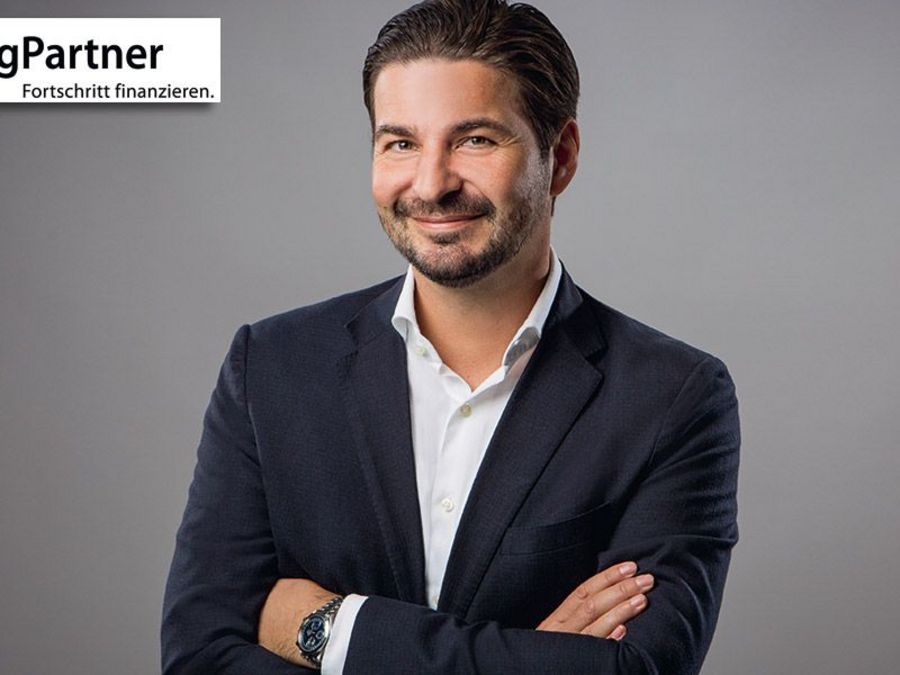 Kompetenter Partner bei der Finanzierung Kompetenter Partner bei der Finanzierung