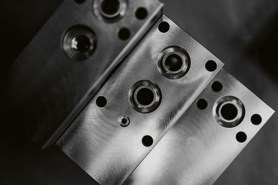 ENGESSER GmbH Metallstück