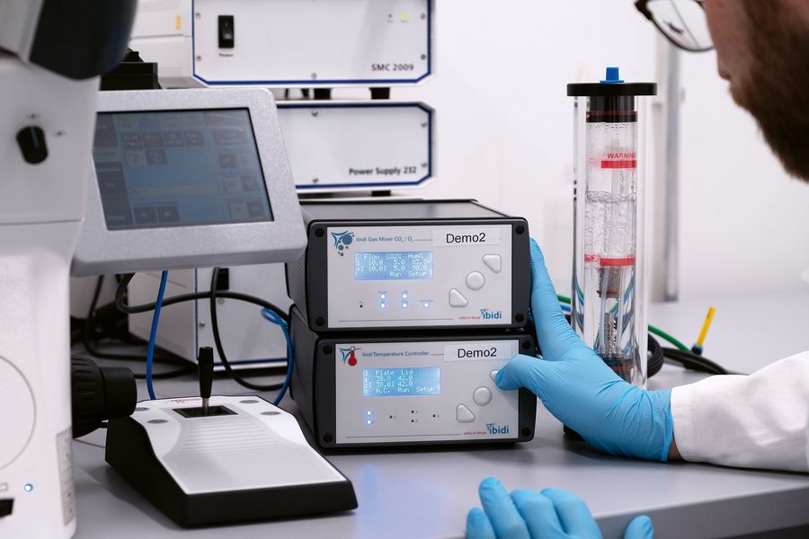 ibidi GmbH Inkubatoren ibidi GmbH Inkubatoren